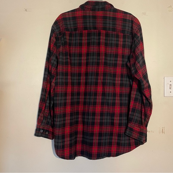 Red Head Brand Co. Red and Black Plaid Button-Up Shirt size large - Picture 3 of 5